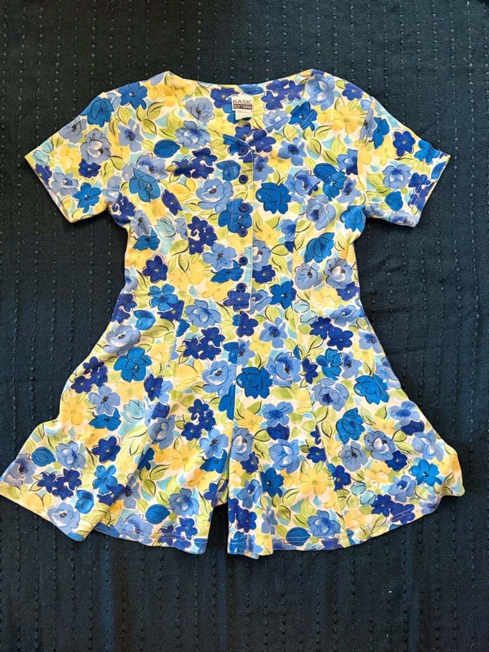 Vintage Basic Editions Size Medium Floral Polyester Jumper
